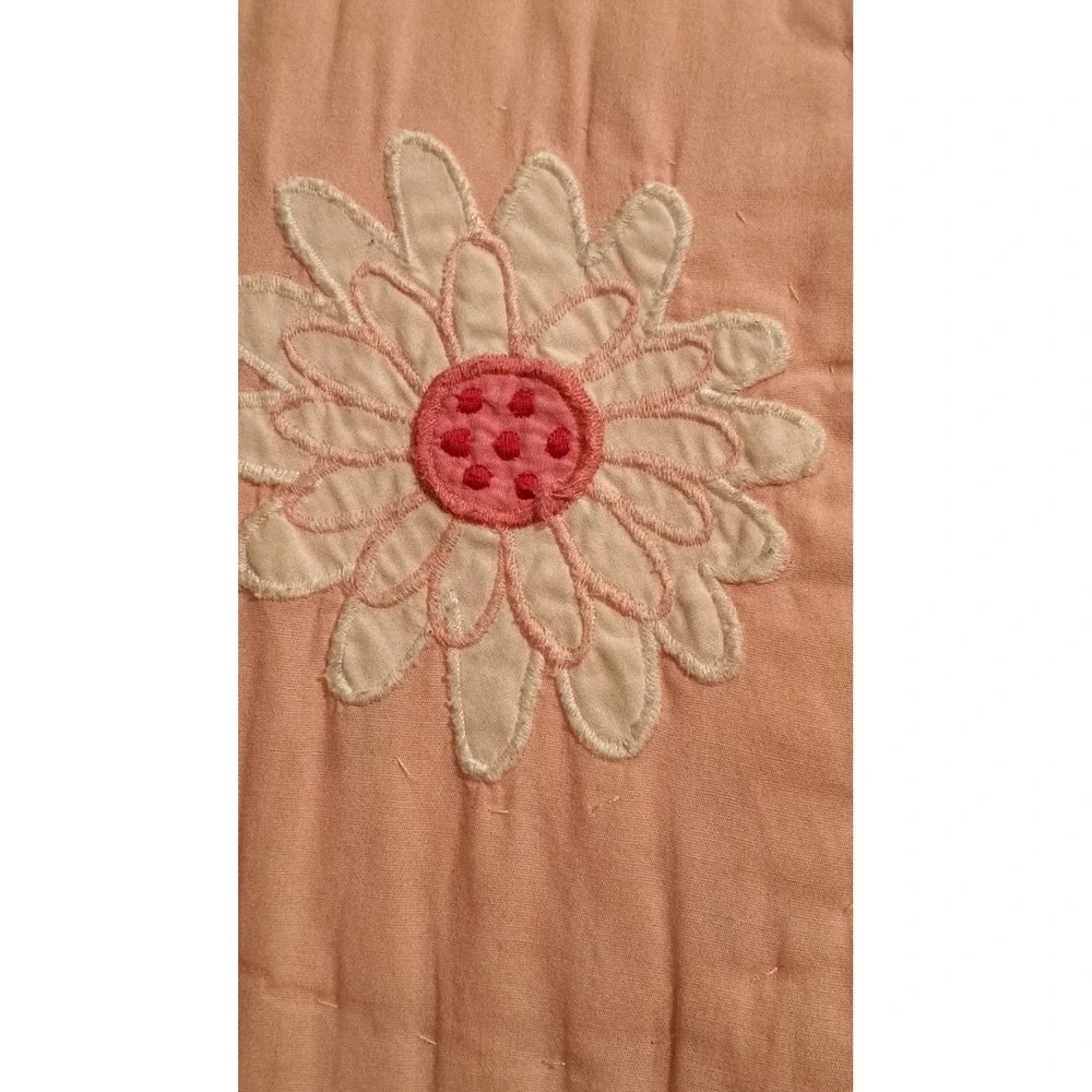 Pottery Barn Kids Cotton Daisy Garden Embroidered Appliqued Quilt Full/Queen